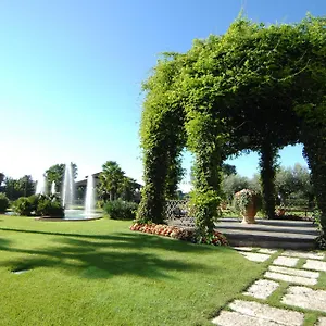 Royal Garden **** Assago